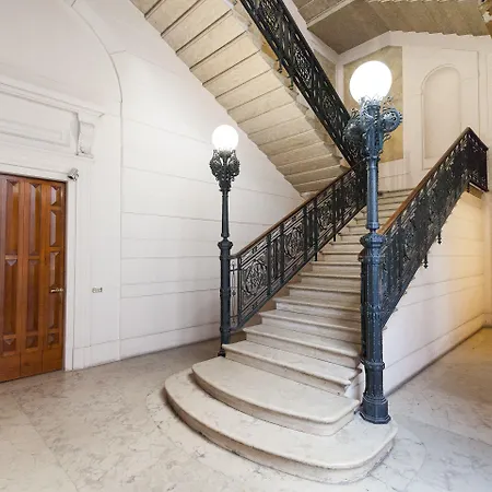 Easyhomes-Duomo Suites & Apartments-2